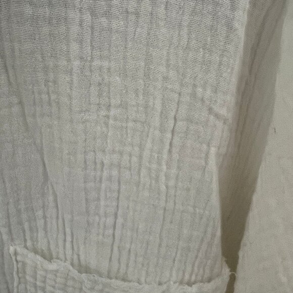 Zenana White Ladies Button Down, Size XL - Picture 3 of 6